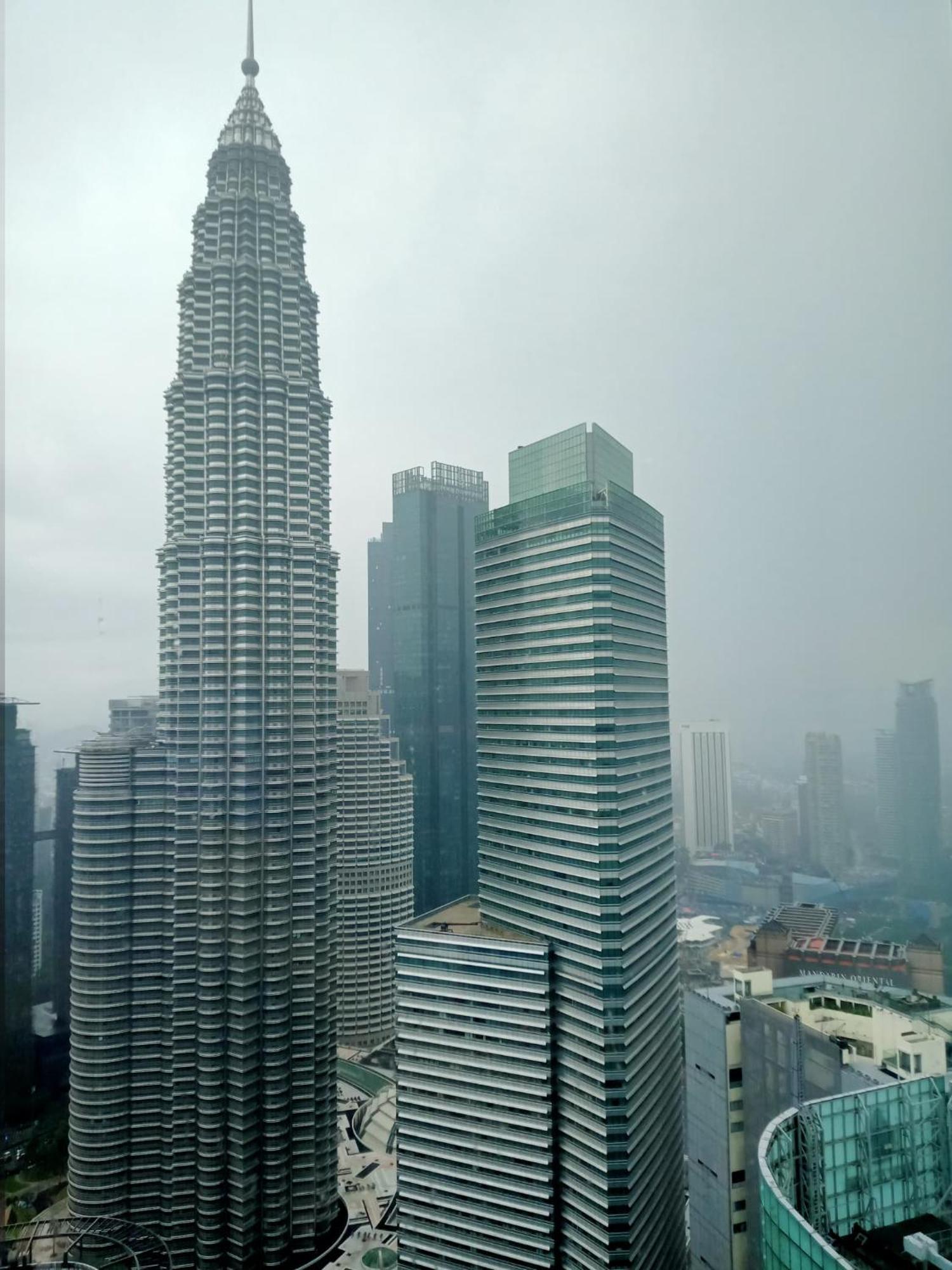 Sky Klcc By Abu Apartemen